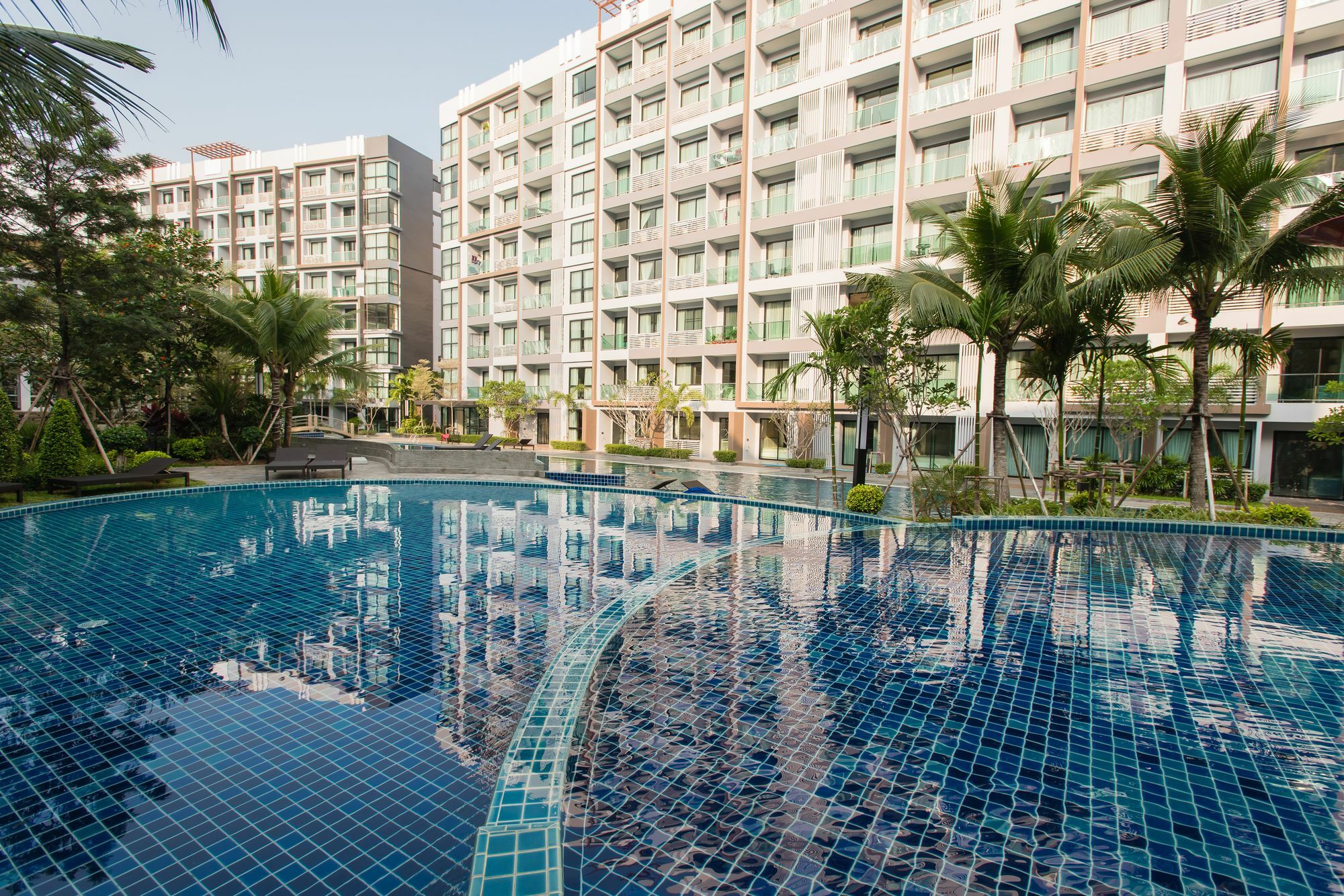 Dusit Grand Park Lejlighed Jomtien Beach Eksteriør billede